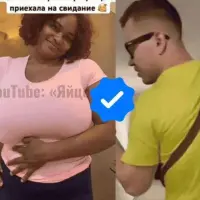 Russ****